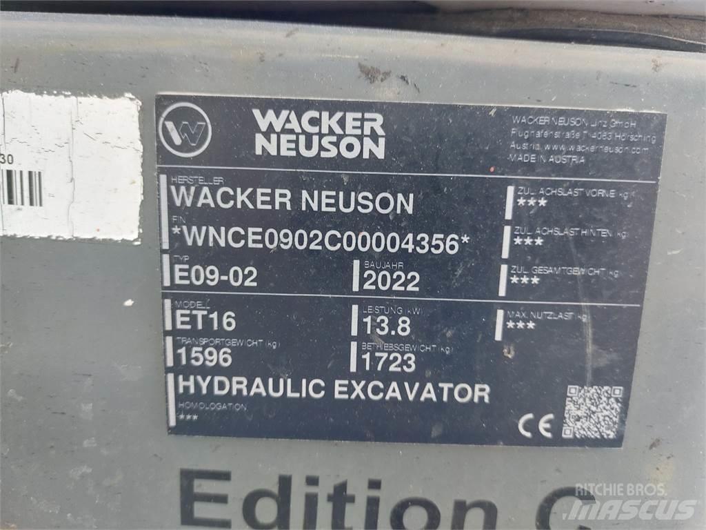 Wacker Neuson ET16 Crawler Excavators