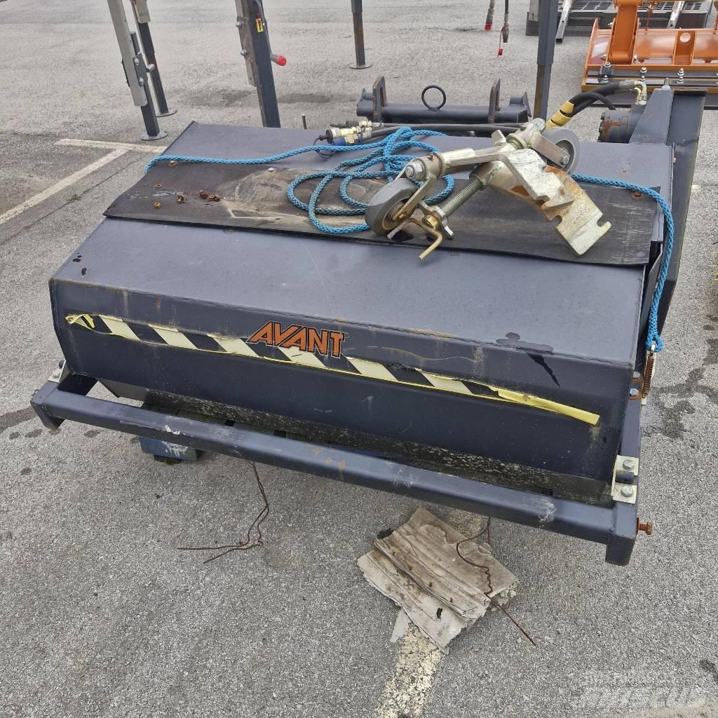 Avant brush A1177 Sweepers