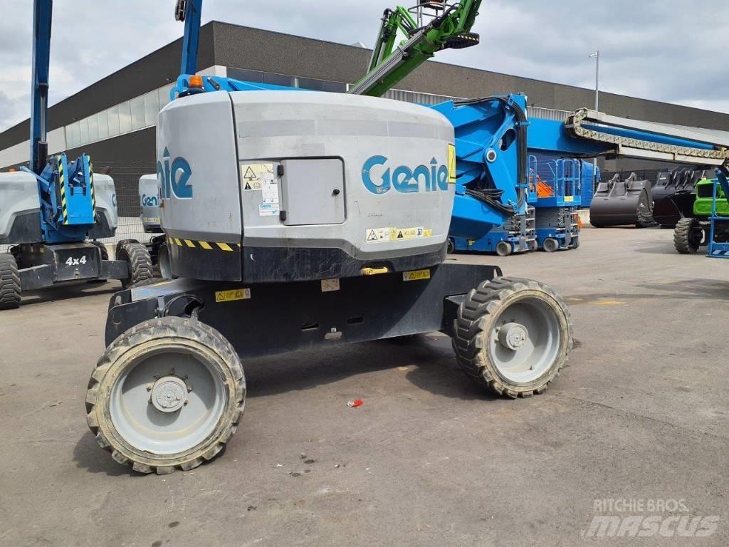 GENIE Z-62/40 Articulated boom lifts