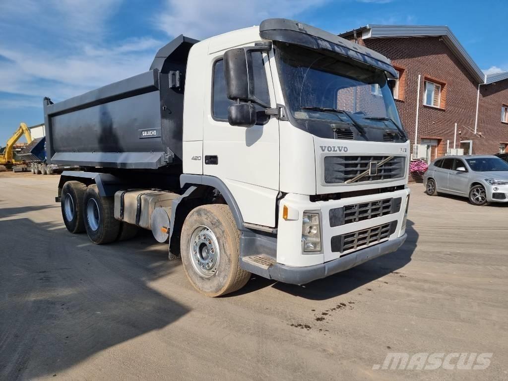 Volvo FM 420 6X4 Skip loader trucks