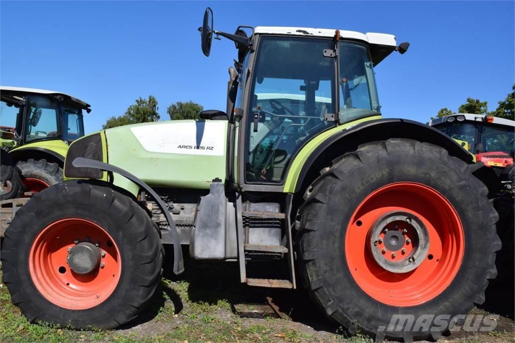 CLAAS Ares 826 RZ Tractors