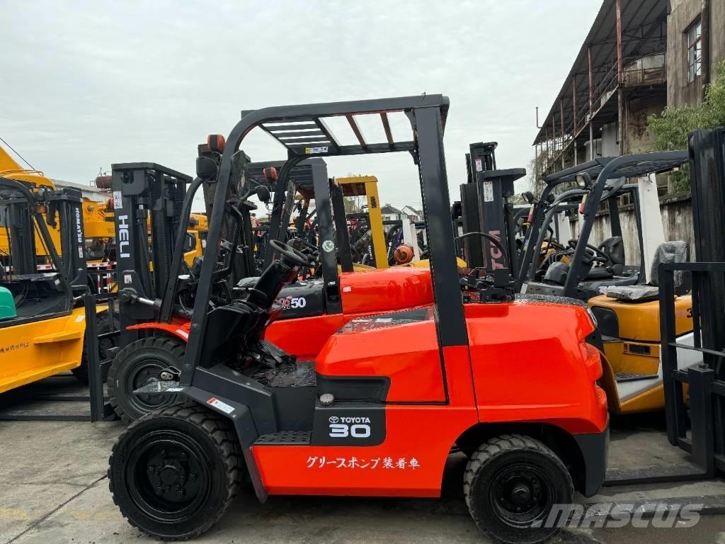 Toyota FD 30 Diesel Forklifts
