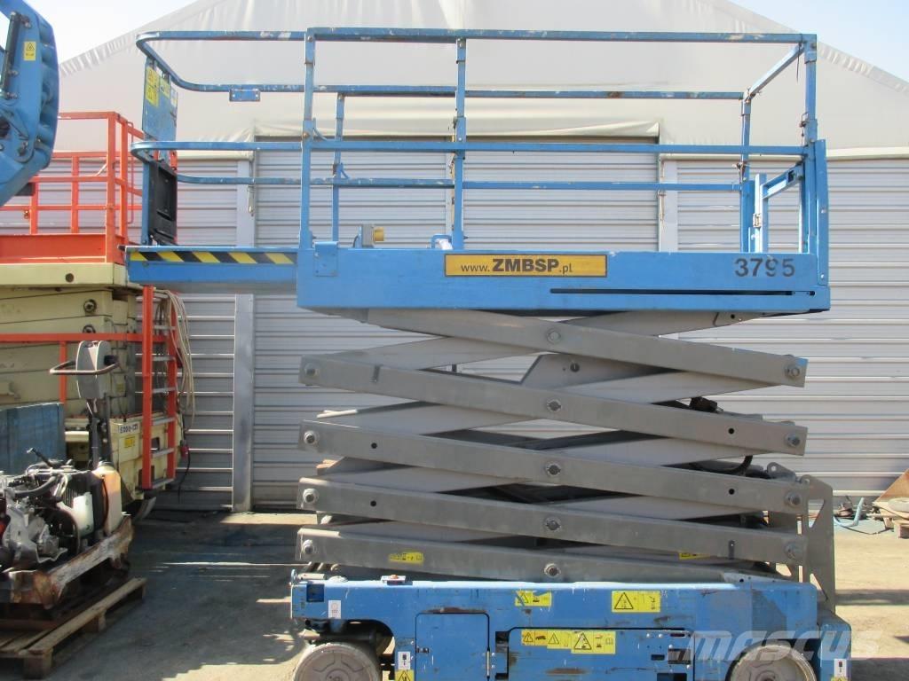 Genie GS 3232 Scissor Lifts