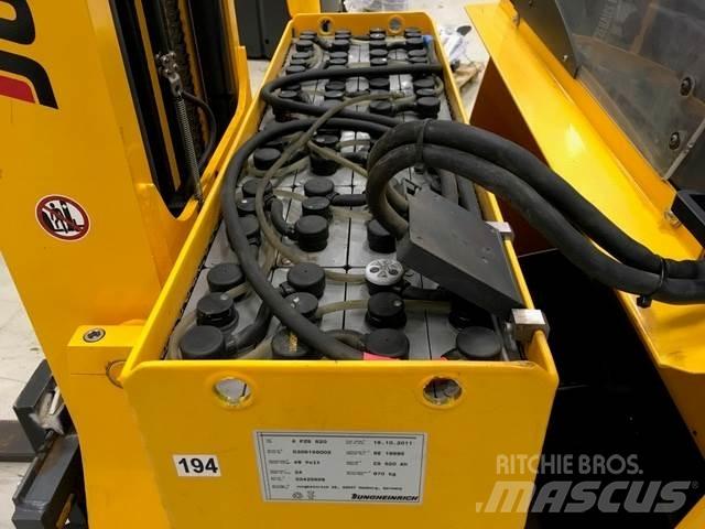 Jungheinrich ETV 214 Reach trucks