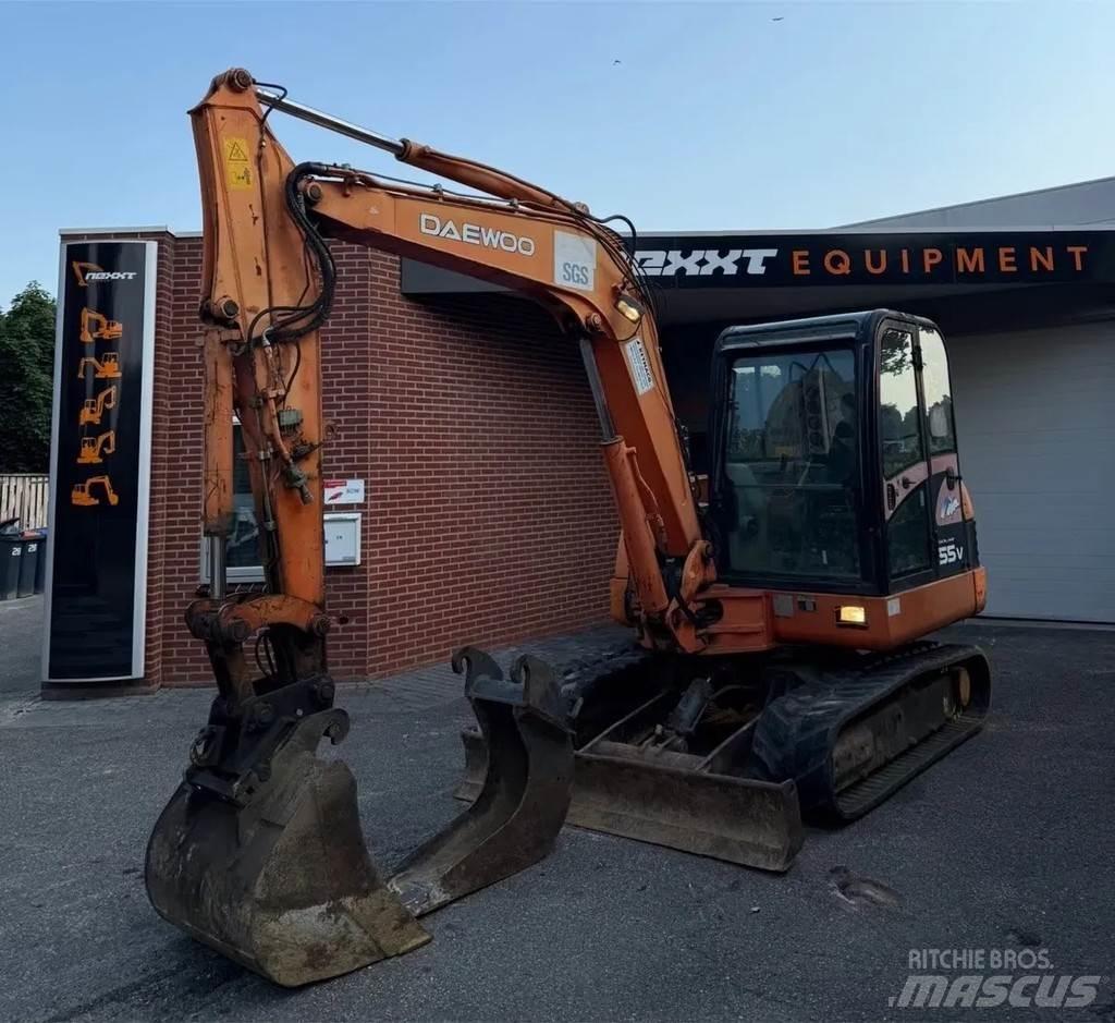 Daewoo 55-V Mini Excavators <7t (Mini Diggers)