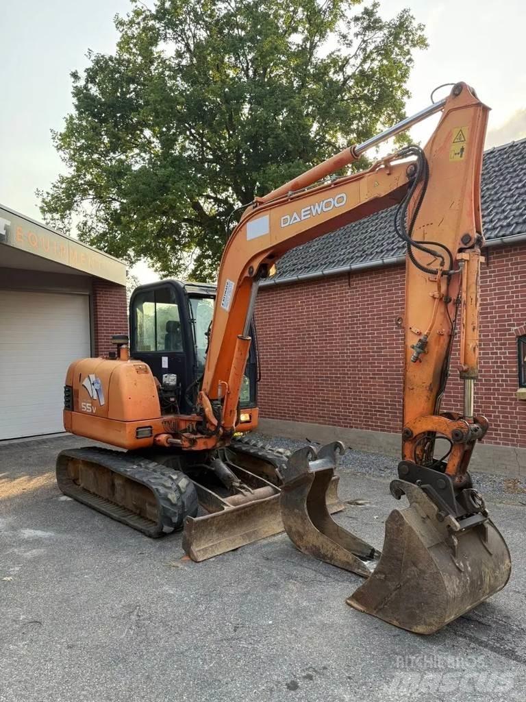 Daewoo 55-V Mini Excavators <7t (Mini Diggers)