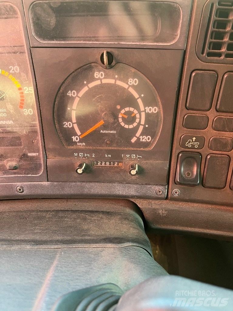 Scania P 94 L 310 Conventional Trucks / Tractor Trucks