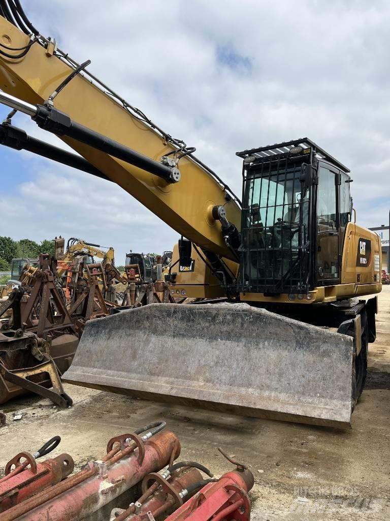 CAT MH 3024 Wheeled Excavators