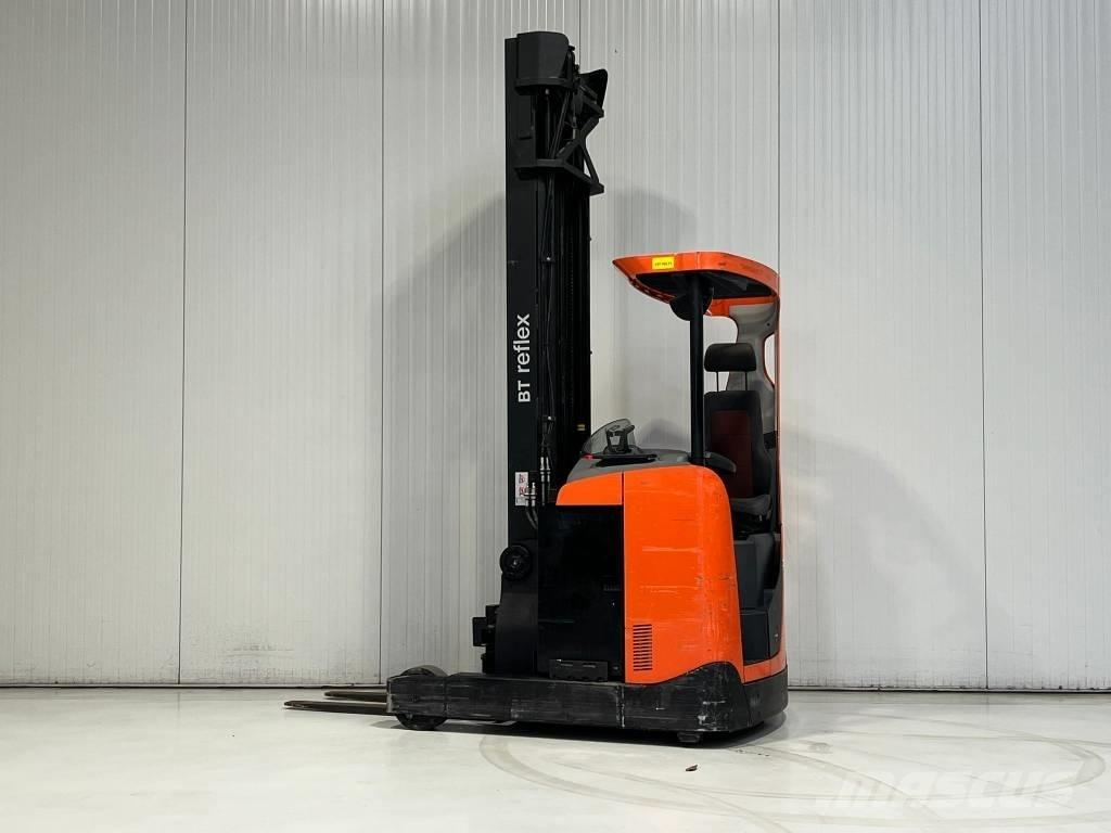BT RRE160 Reach trucks