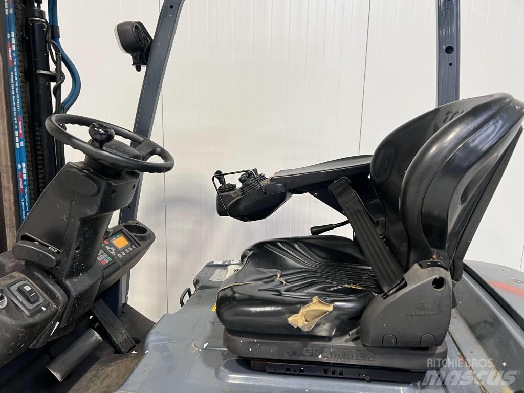 Toyota 8FBMK20T Electric Forklifts