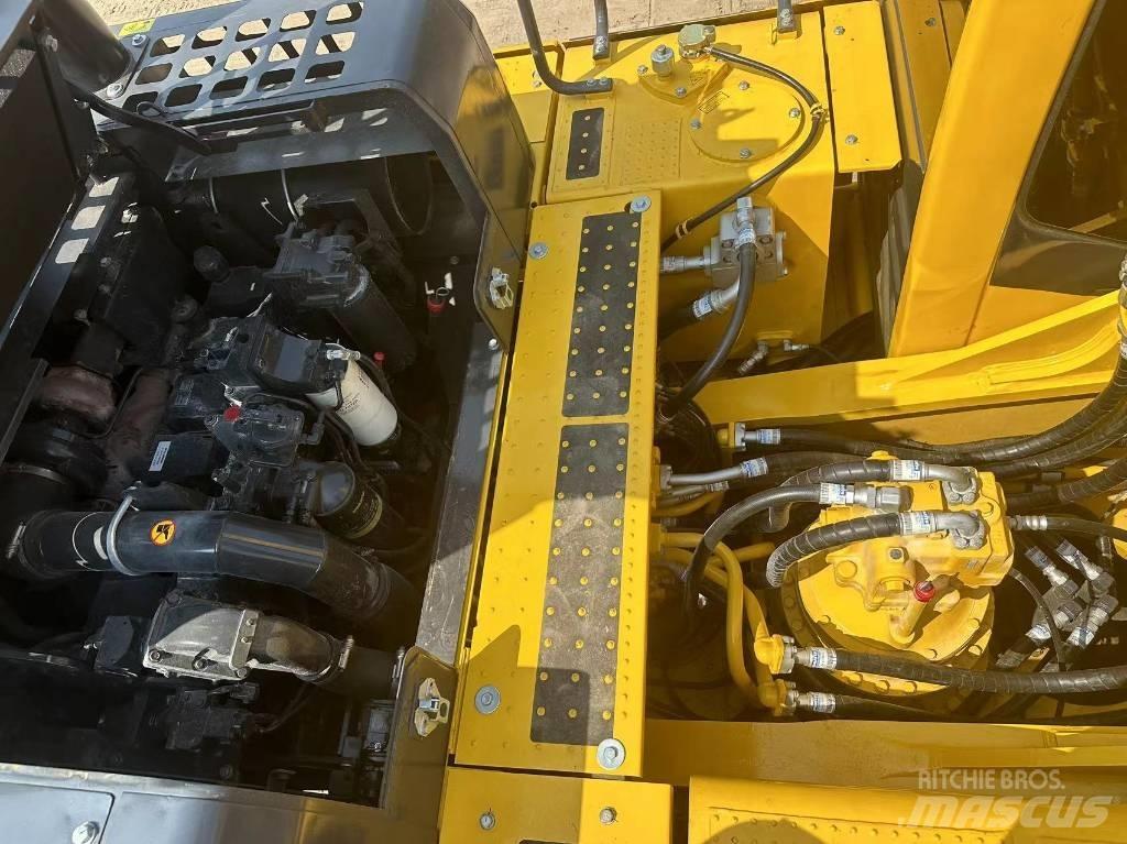 Komatsu PC 400-8 R Crawler Excavators
