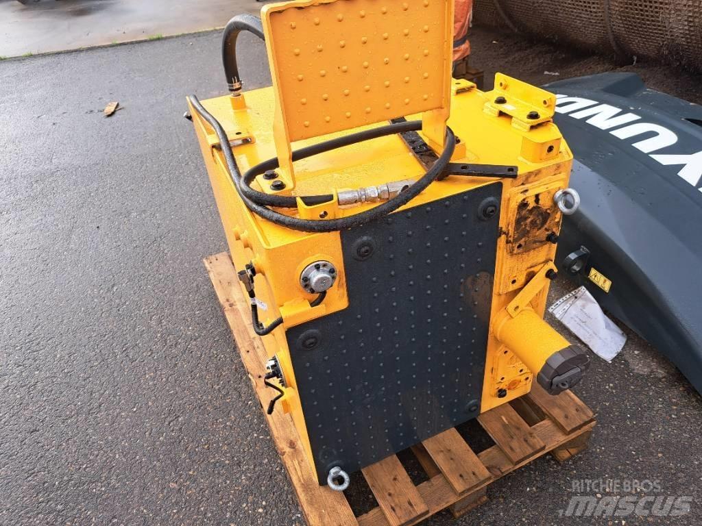 Hyundai fuel tank Other