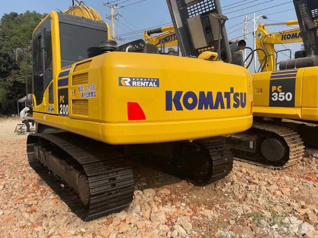Komatsu PC 200 Crawler Excavators