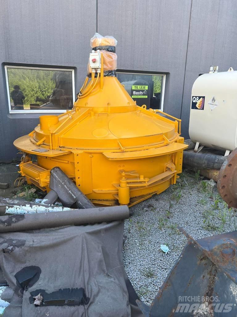  Ukendt ukendt Concrete Mixers
