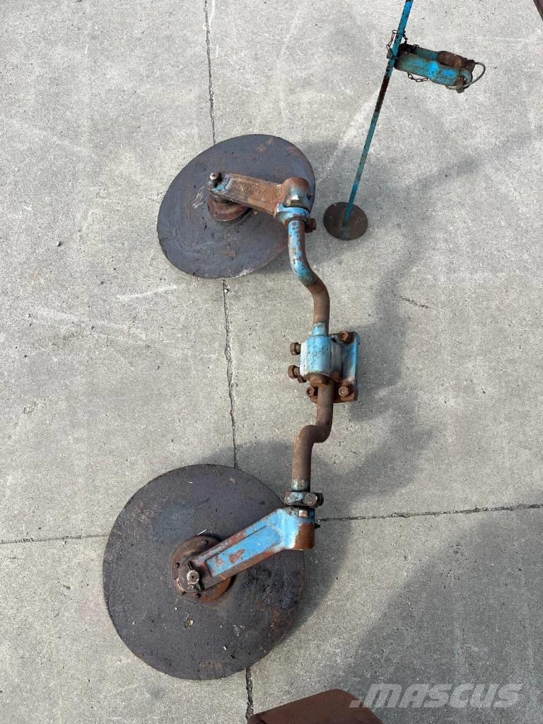 Lemken Opal 110 X Reversible ploughs