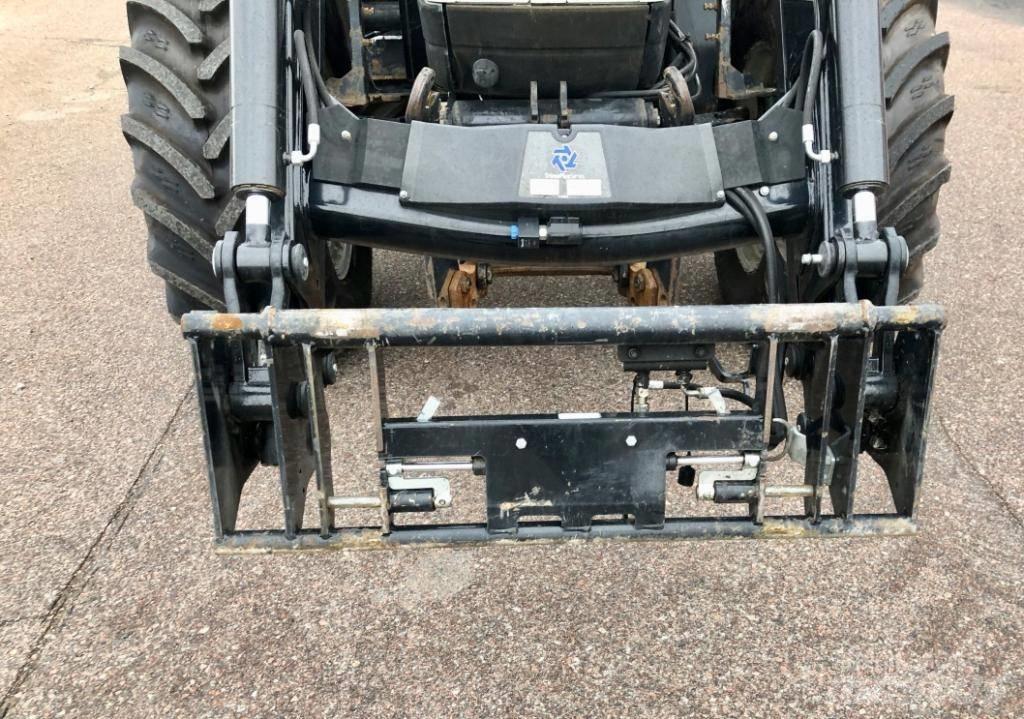 Case IH MX 135 Tractors