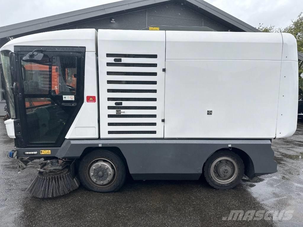 Ravo 540 STH Sweepers