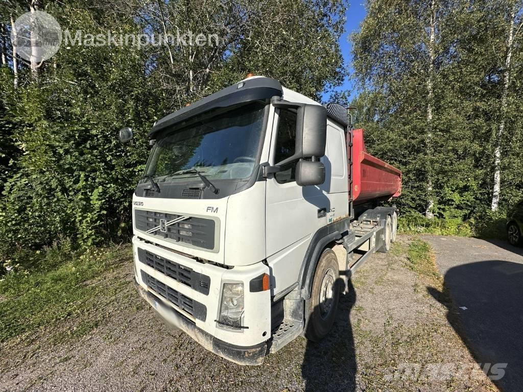 Volvo FM 440 Hook lift trucks