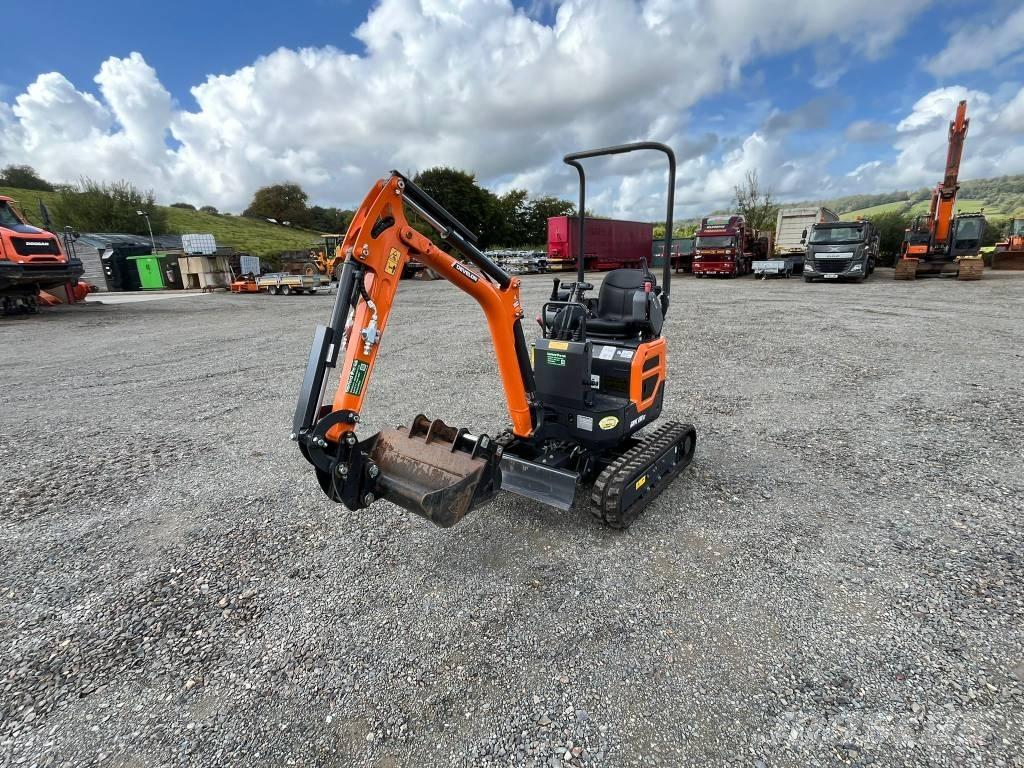 Develon DX 10 Z-7 Mini Excavators <7t (Mini Diggers)