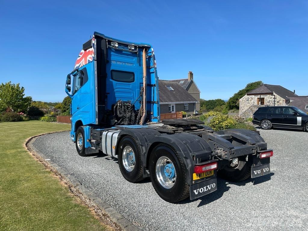 Volvo FH16 750 Conventional Trucks / Tractor Trucks