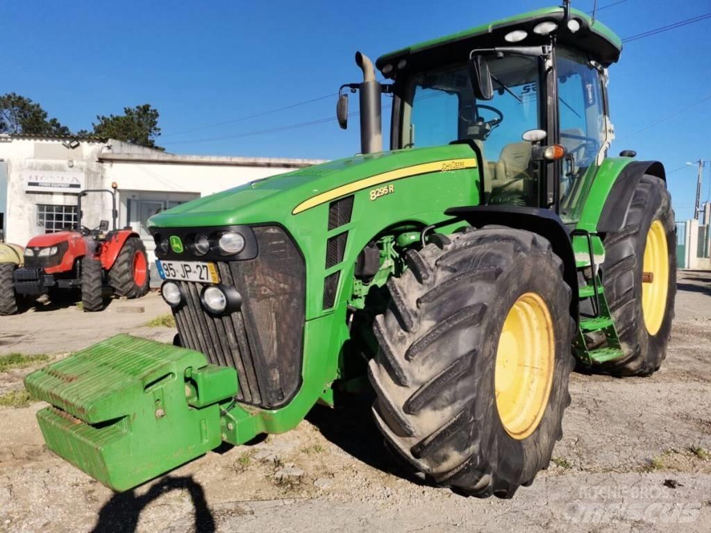 John Deere 8295 R Tractors