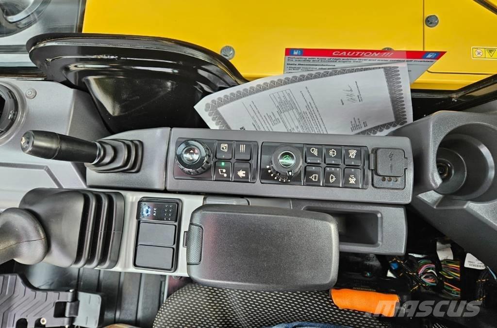 CAT 302.7 CR Mini Excavators <7t (Mini Diggers)