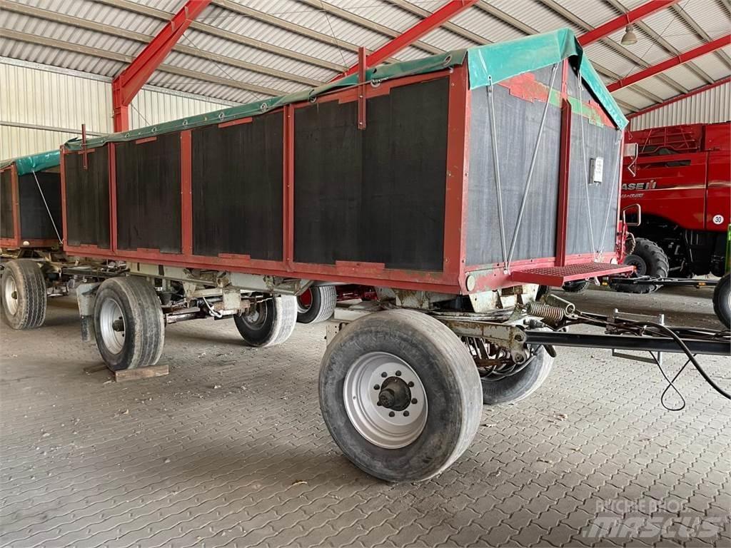 Fortschritt HW 80 Dump Trailers