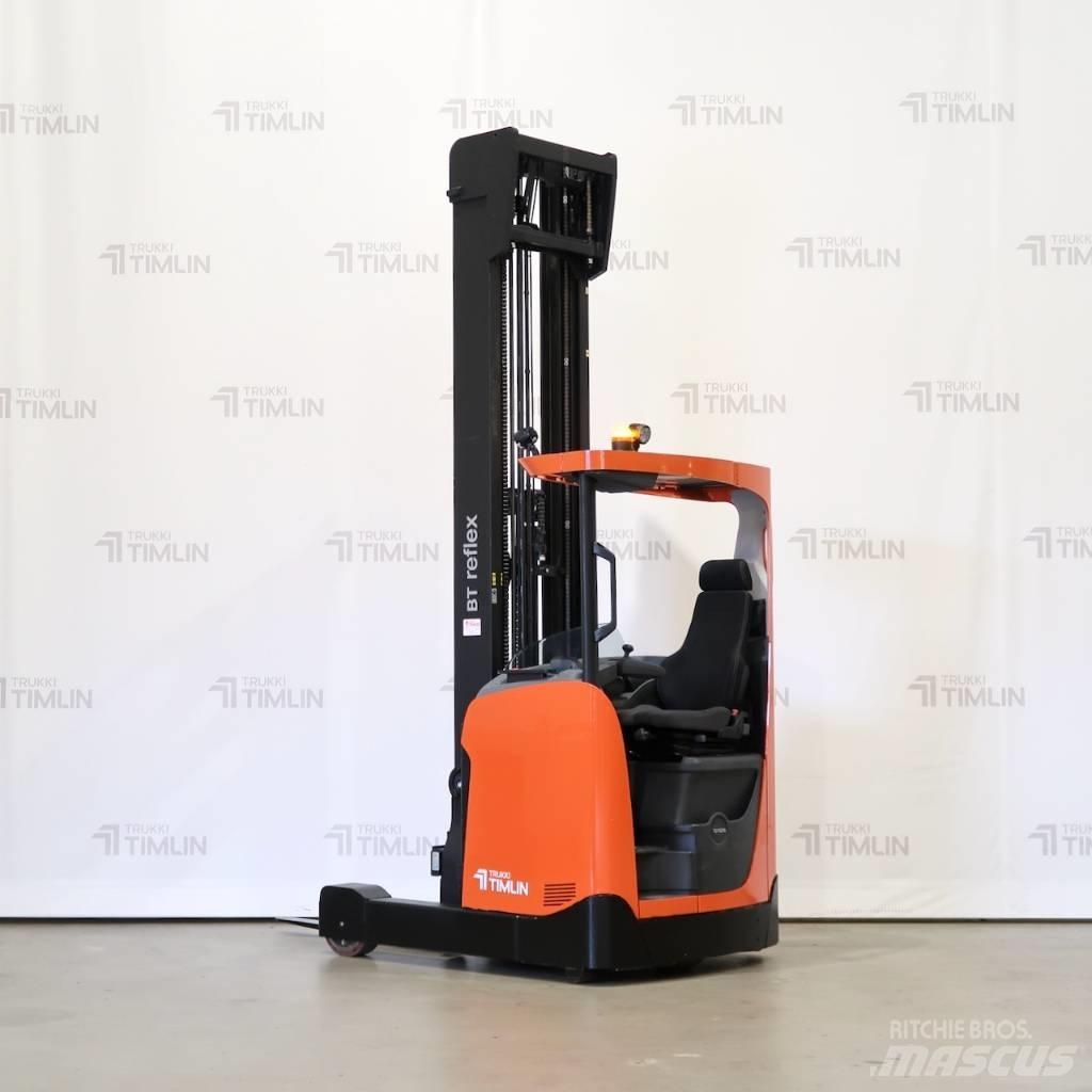 Toyota RRE160H Reach trucks
