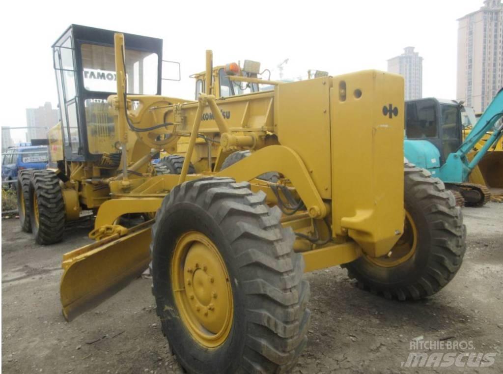 Komatsu GD 623 Motor Graders