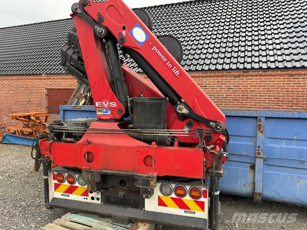 HMF 2020 K4 årg 2012 Knuckleboom cranes
