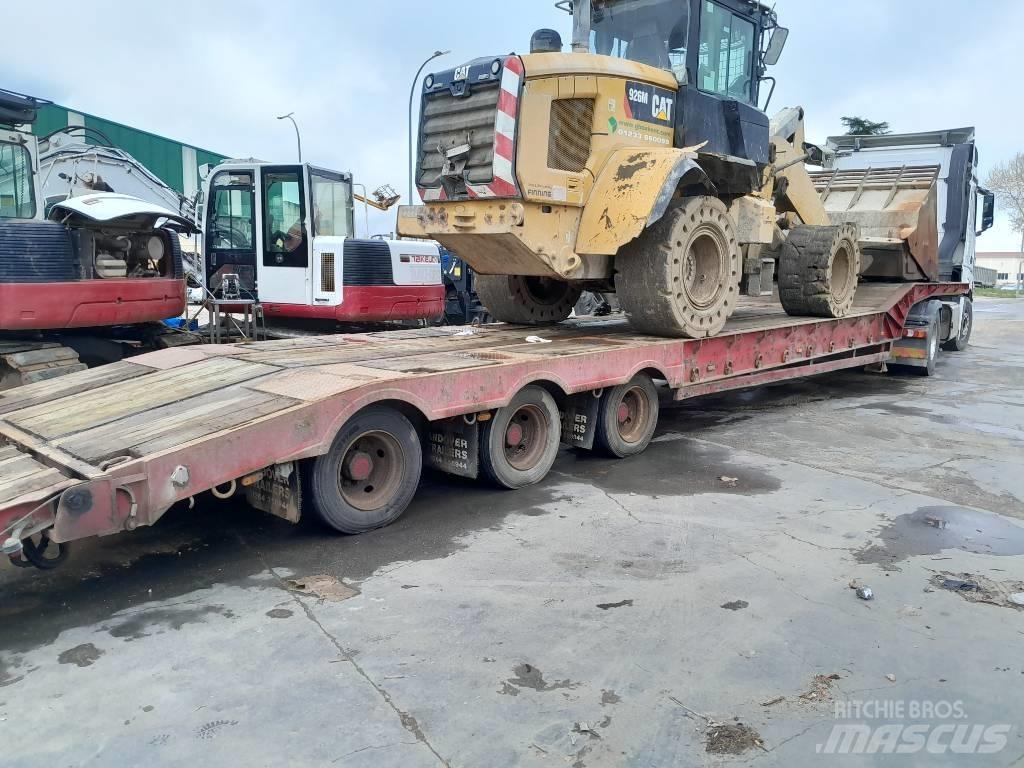 Andover SF40 Lowboy Trailers