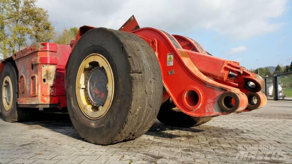 Sandvik LH208 Mining Loaders