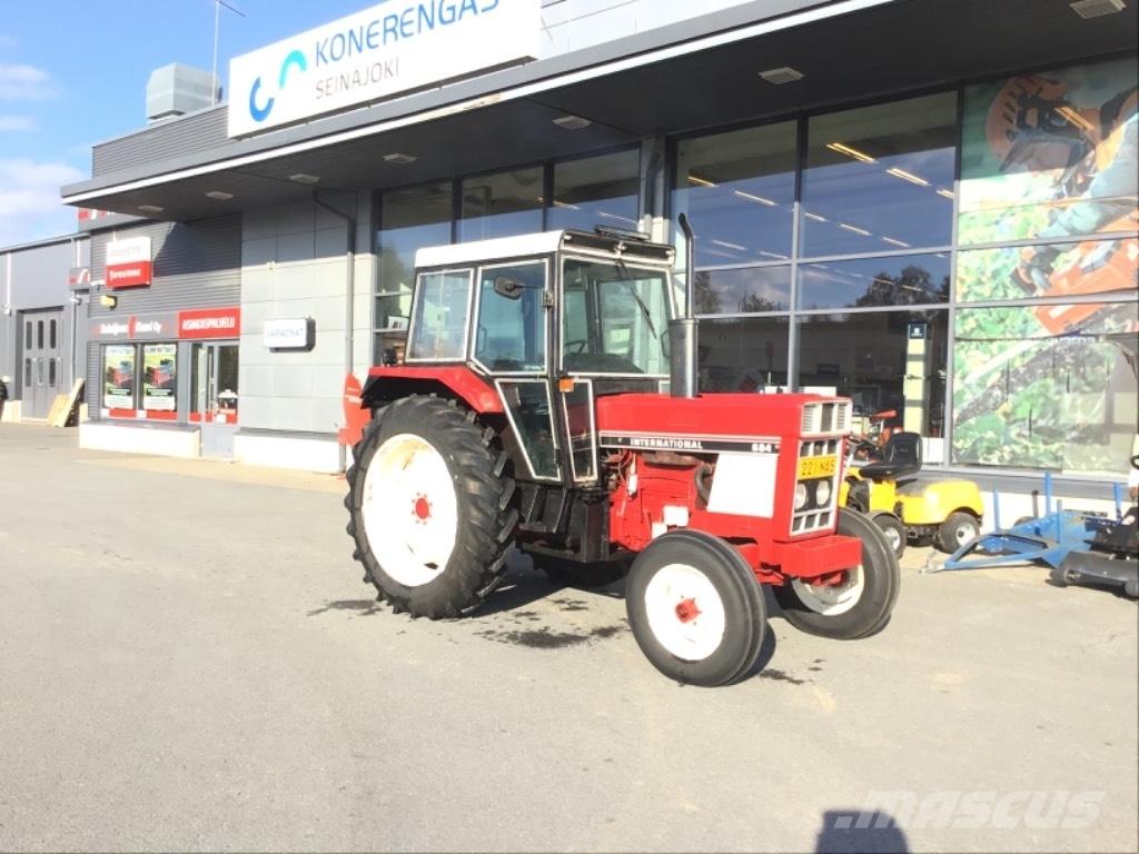 International 684 Tractors