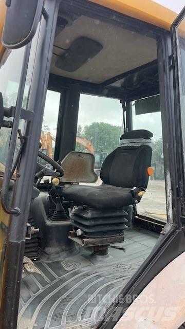 JCB 2 CX Wheel Loaders