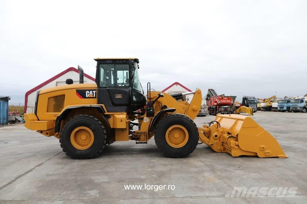 CAT 938 M Wheel Loaders