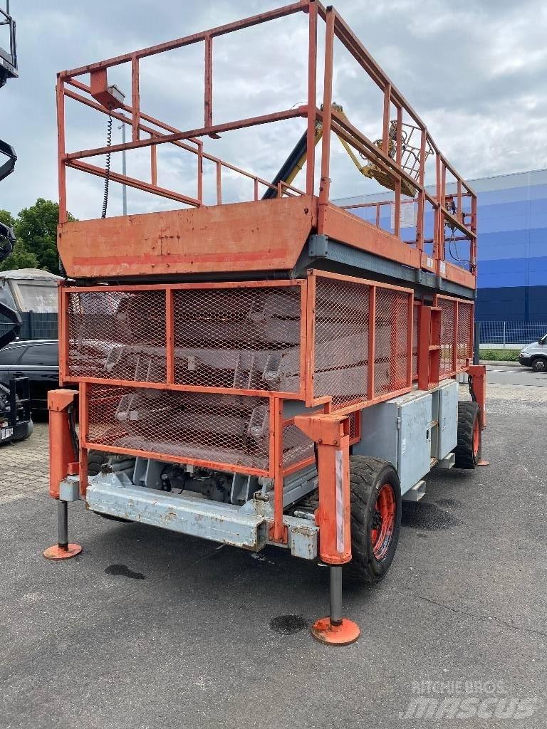 SkyJack SJ 9250 RT Scissor Lifts