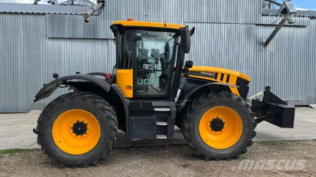 JCB 4220 Tractors