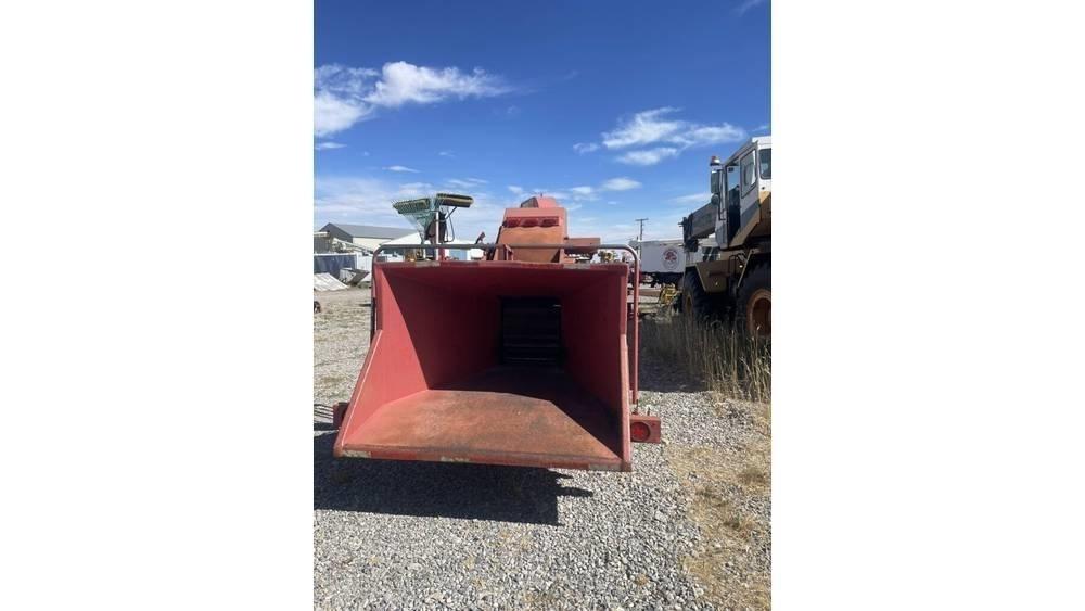 Morbark 2400 Wood Chippers