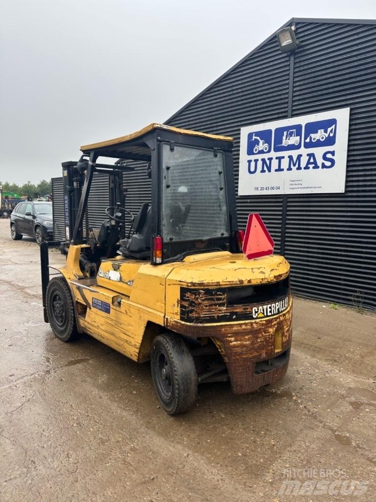 CAT DP 40 Diesel Forklifts