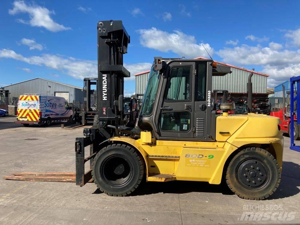 Hyundai 80 D-9 Diesel Forklifts
