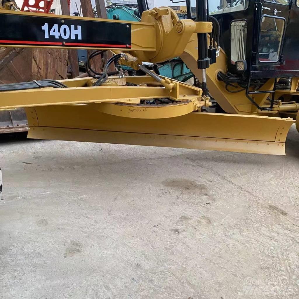 CAT 140 H Motor Graders