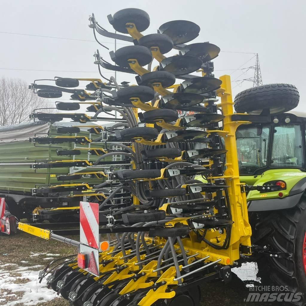 Bednar CORSA CN 6000 Farm Drills