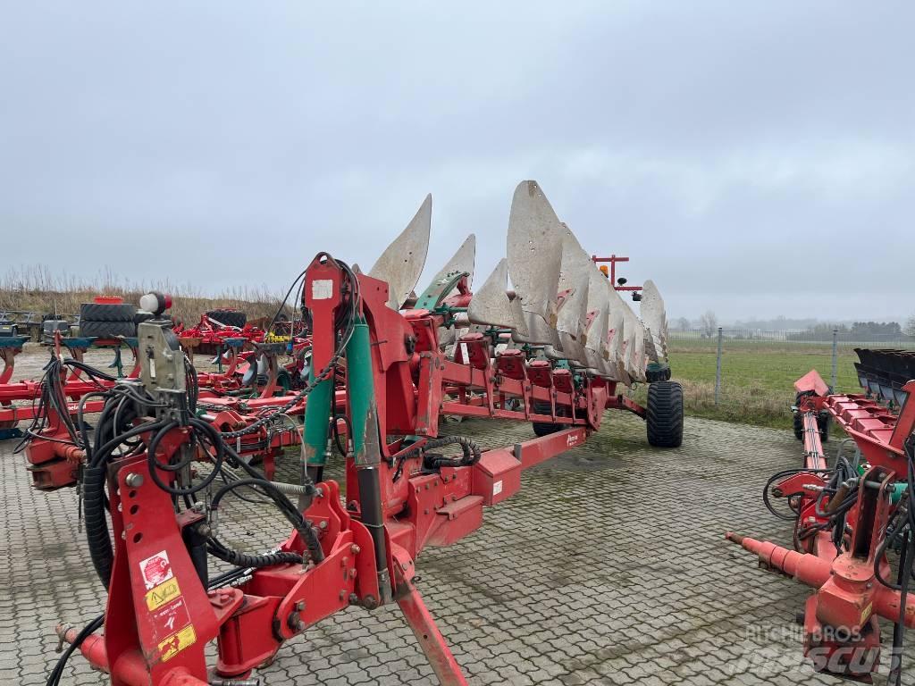 Kverneland PW100 Reversible ploughs