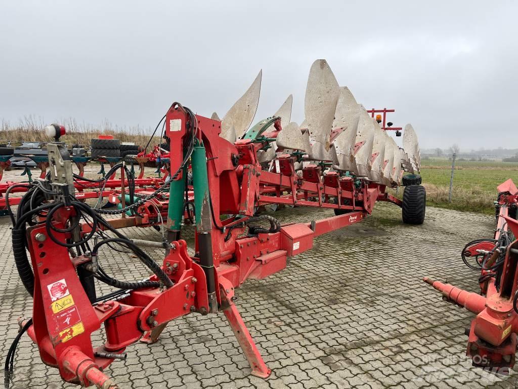 Kverneland PW100 Reversible ploughs