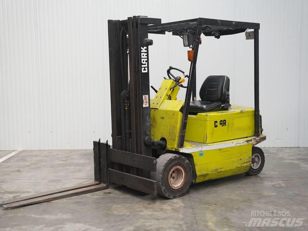 Clark EM 15 Electric Forklifts