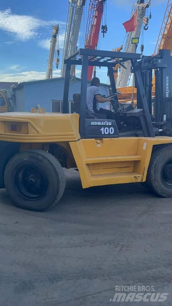 Komatsu 10 Ton Diesel Forklifts