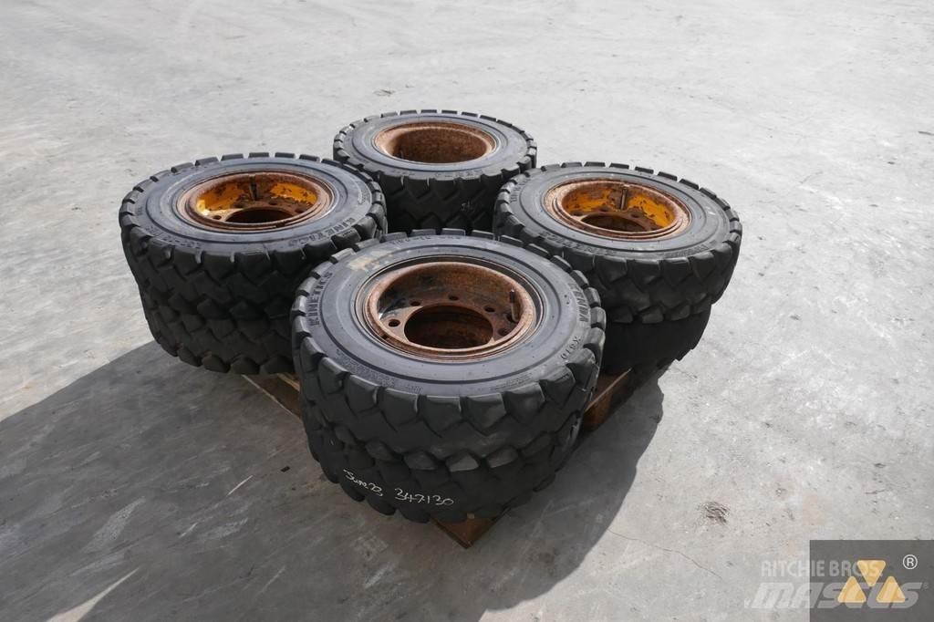 Kenda 7.50-15 Tires, wheels and rims