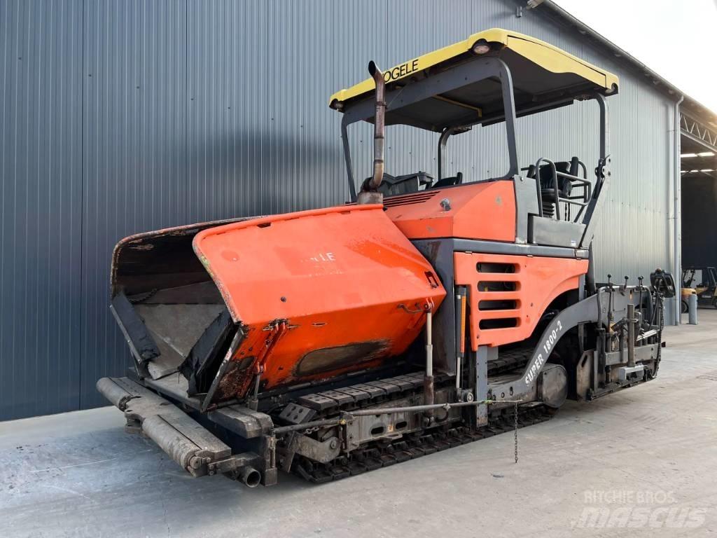 Vögele SUPER 1800-2 Asphalt pavers