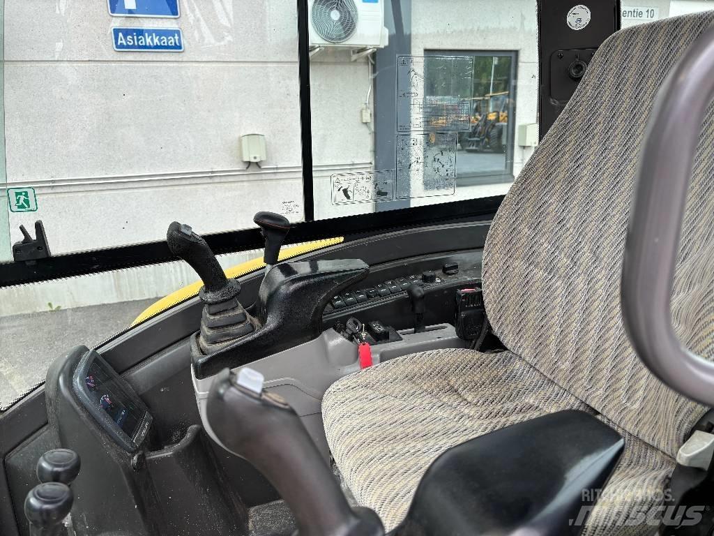Volvo EC 27 C Mini Excavators <7t (Mini Diggers)