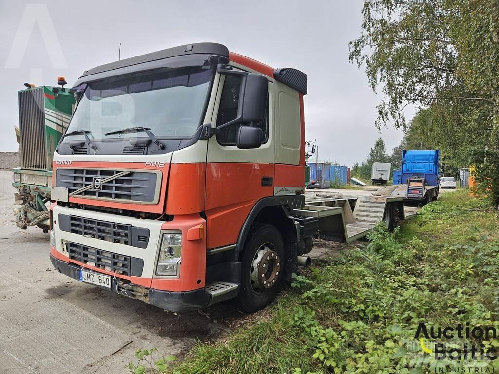 Volvo FM12 Car Haulers